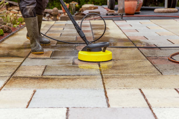 Best Sign and Awning Cleaning  in Iron Mountain, MI
